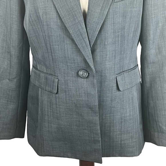 LE‎ SUIT ONE BUTTON CAREER BLAZER IN GRAY NWOT WOMEN'S SIZE 10P - Picture 3 of 15